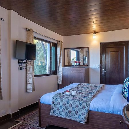 Stayvista At Cecil Cottages With Barbeque, Hill View Касаули Экстерьер фото