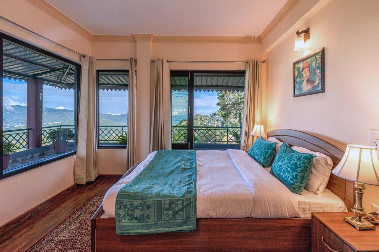 Stayvista At Cecil Cottages With Barbeque, Hill View Касаули Экстерьер фото