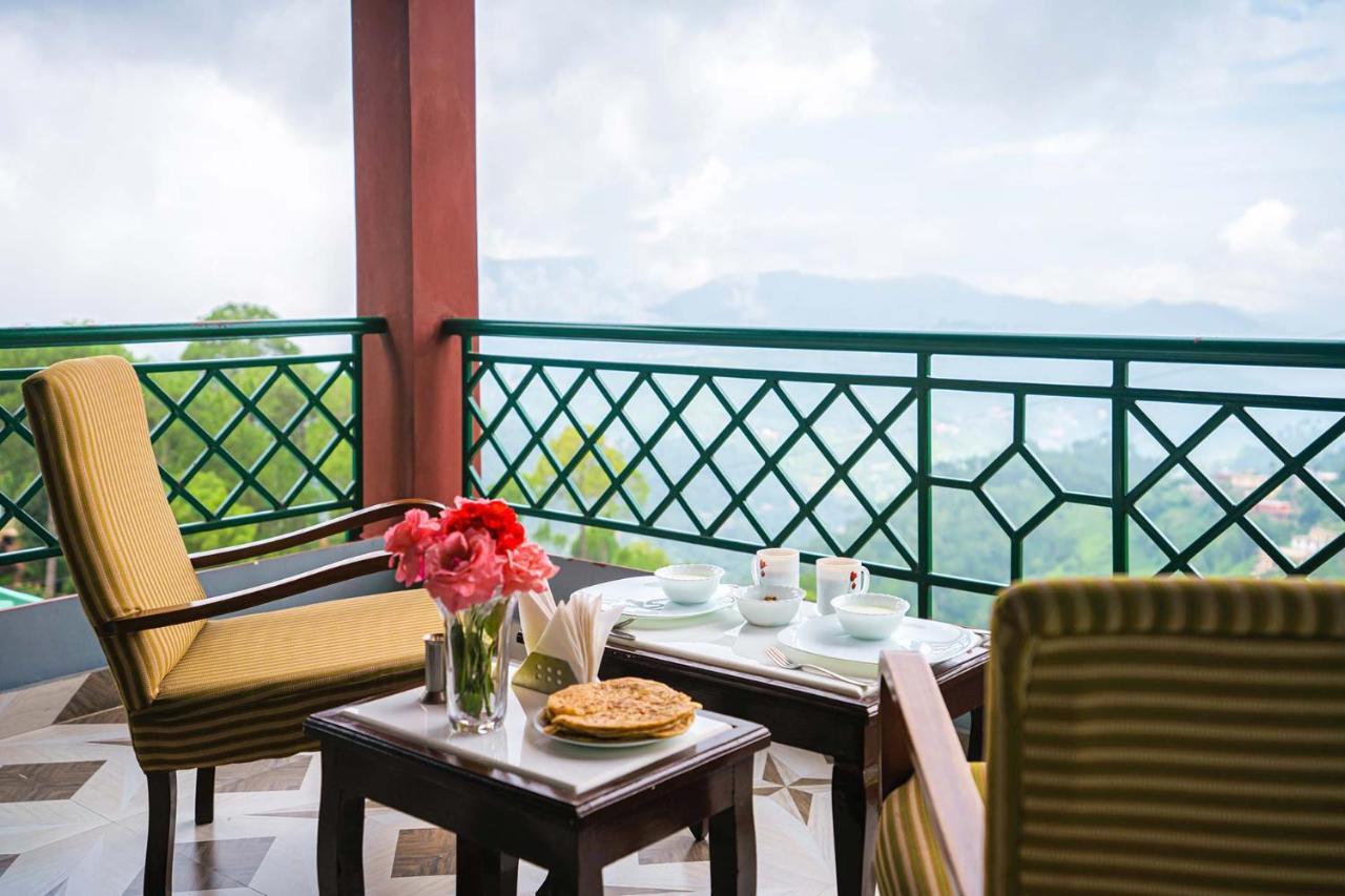 Stayvista At Cecil Cottages With Barbeque, Hill View Касаули Экстерьер фото