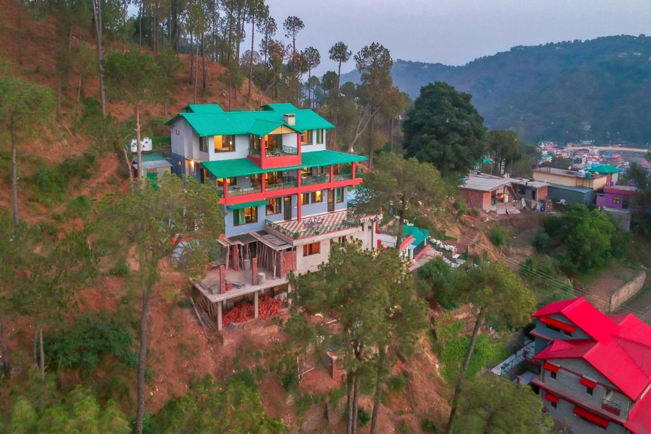 Stayvista At Cecil Cottages With Barbeque, Hill View Касаули Экстерьер фото