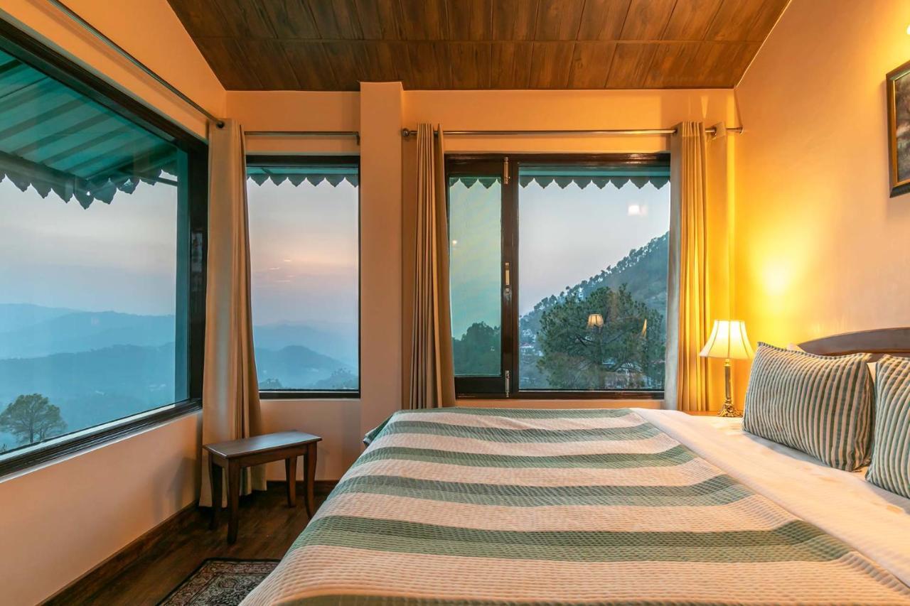 Stayvista At Cecil Cottages With Barbeque, Hill View Касаули Экстерьер фото