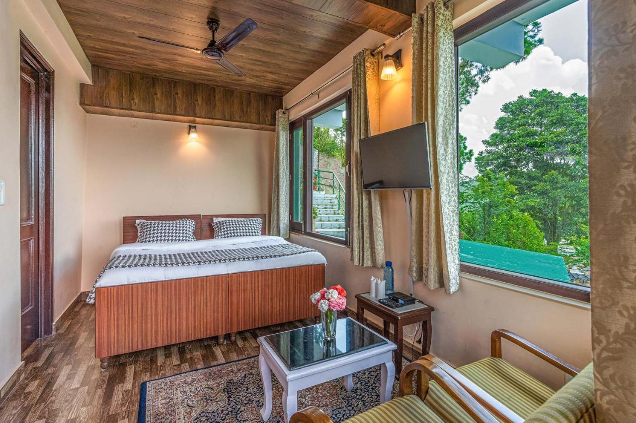 Stayvista At Cecil Cottages With Barbeque, Hill View Касаули Экстерьер фото