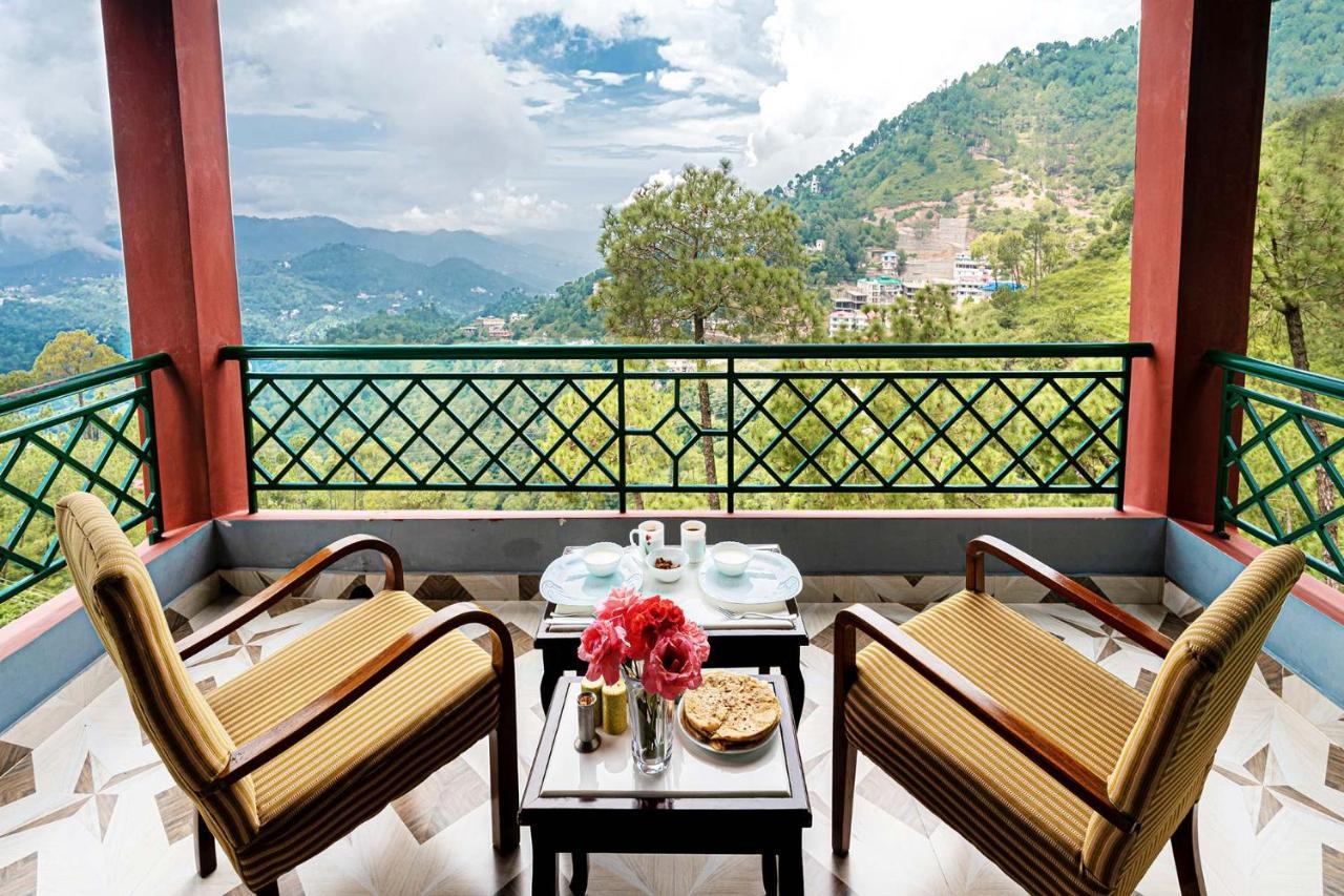 Stayvista At Cecil Cottages With Barbeque, Hill View Касаули Экстерьер фото
