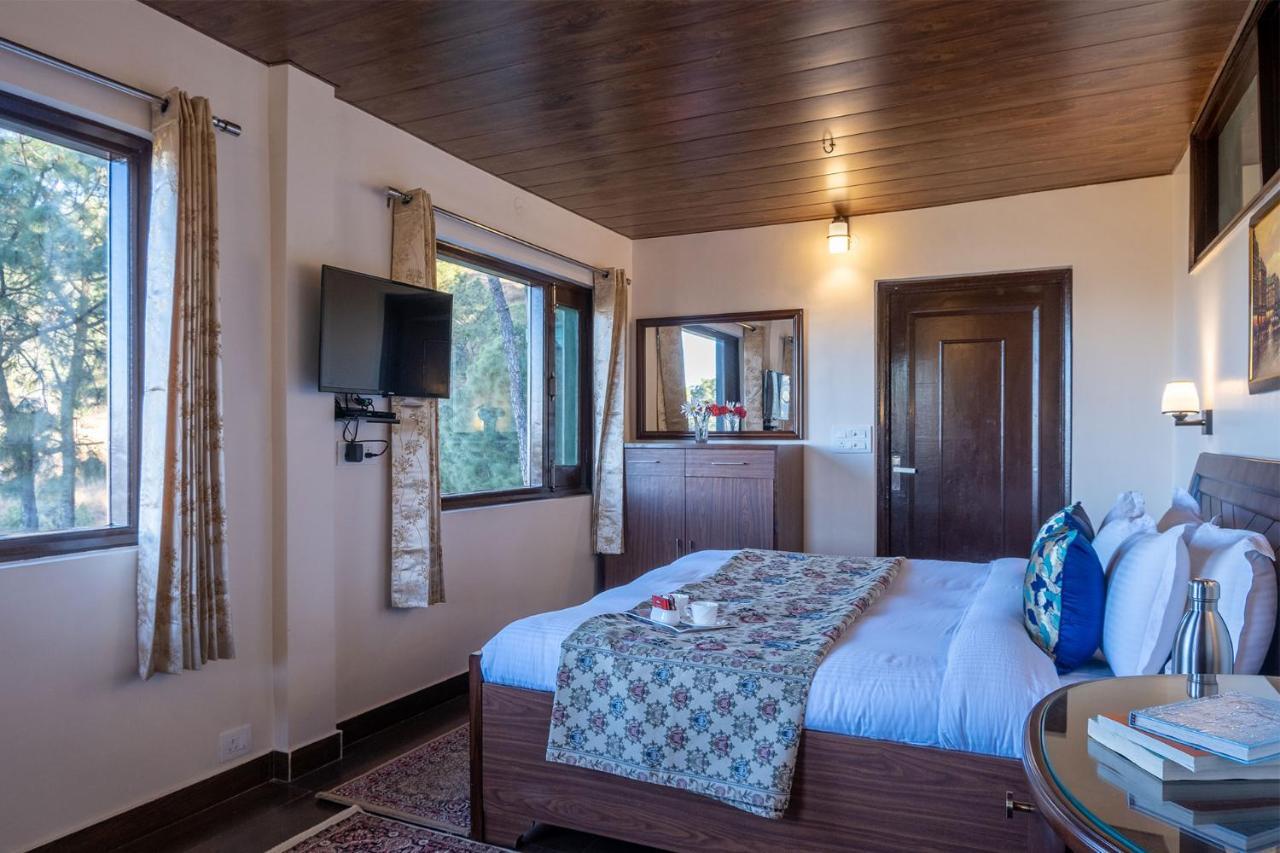 Stayvista At Cecil Cottages With Barbeque, Hill View Касаули Экстерьер фото